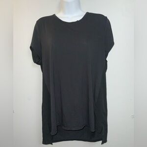 Preloved Women’s All In Motion Stretchy Black Scoopneck Top Sz L